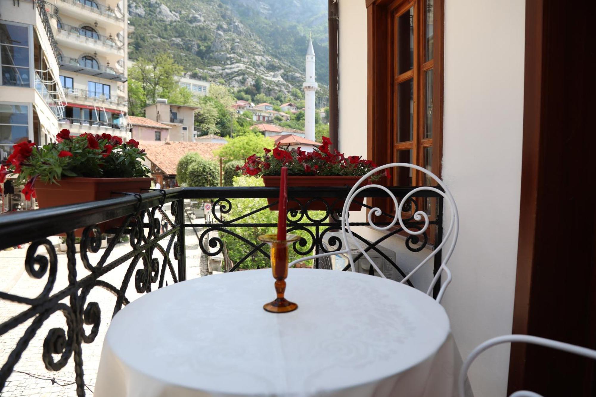 Villa Castriota Krujë エクステリア 写真