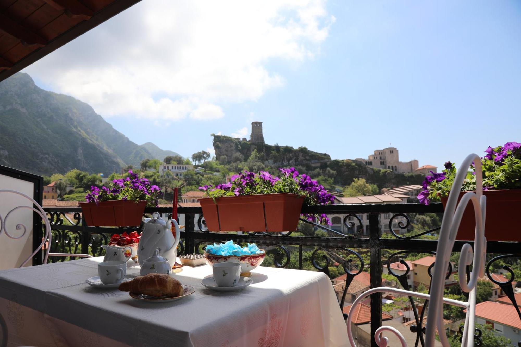 Villa Castriota Krujë エクステリア 写真